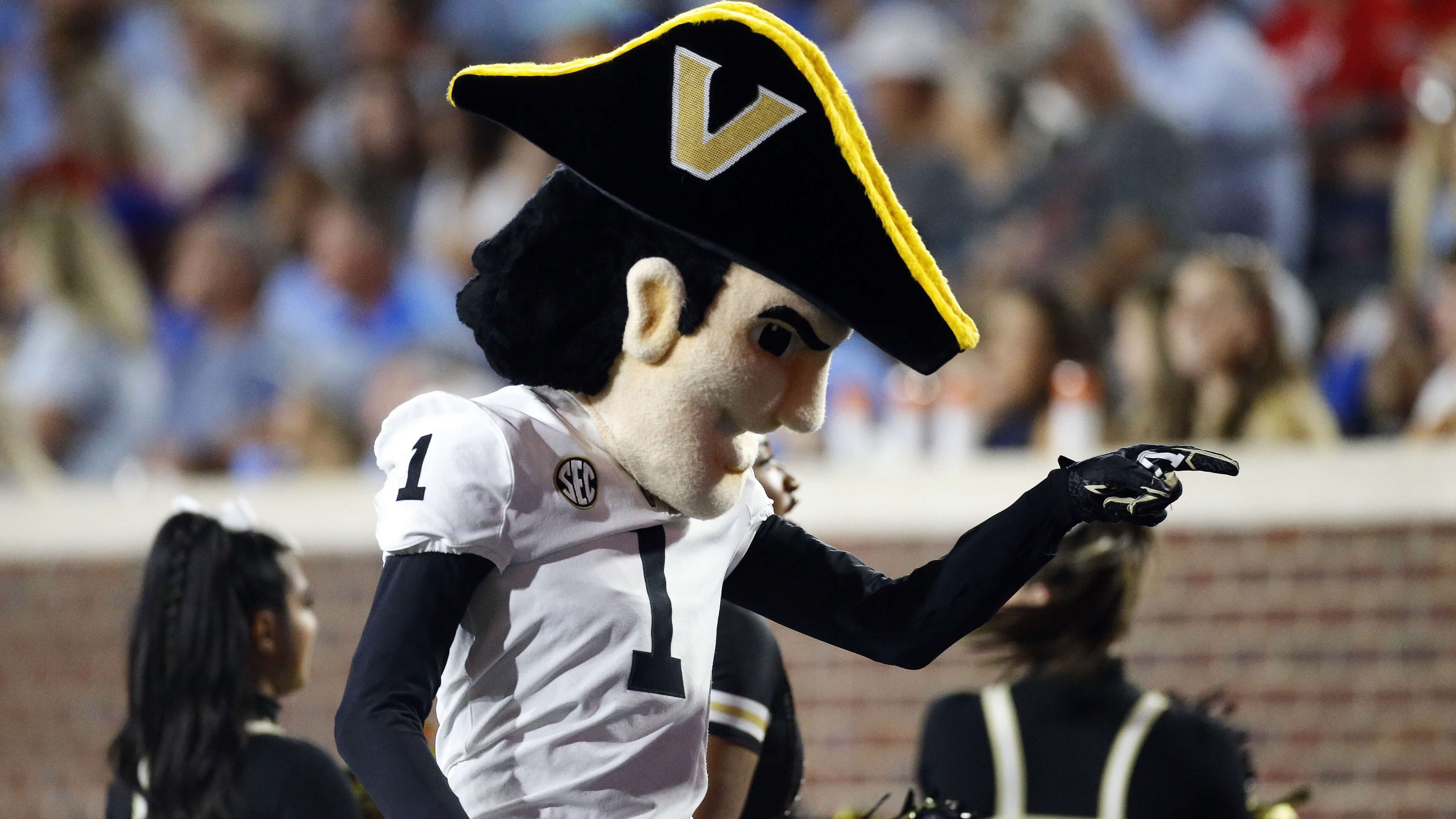 How To Bet - College Football Week 3 Odds, Picks, and Predictions: Commodores Are Calling