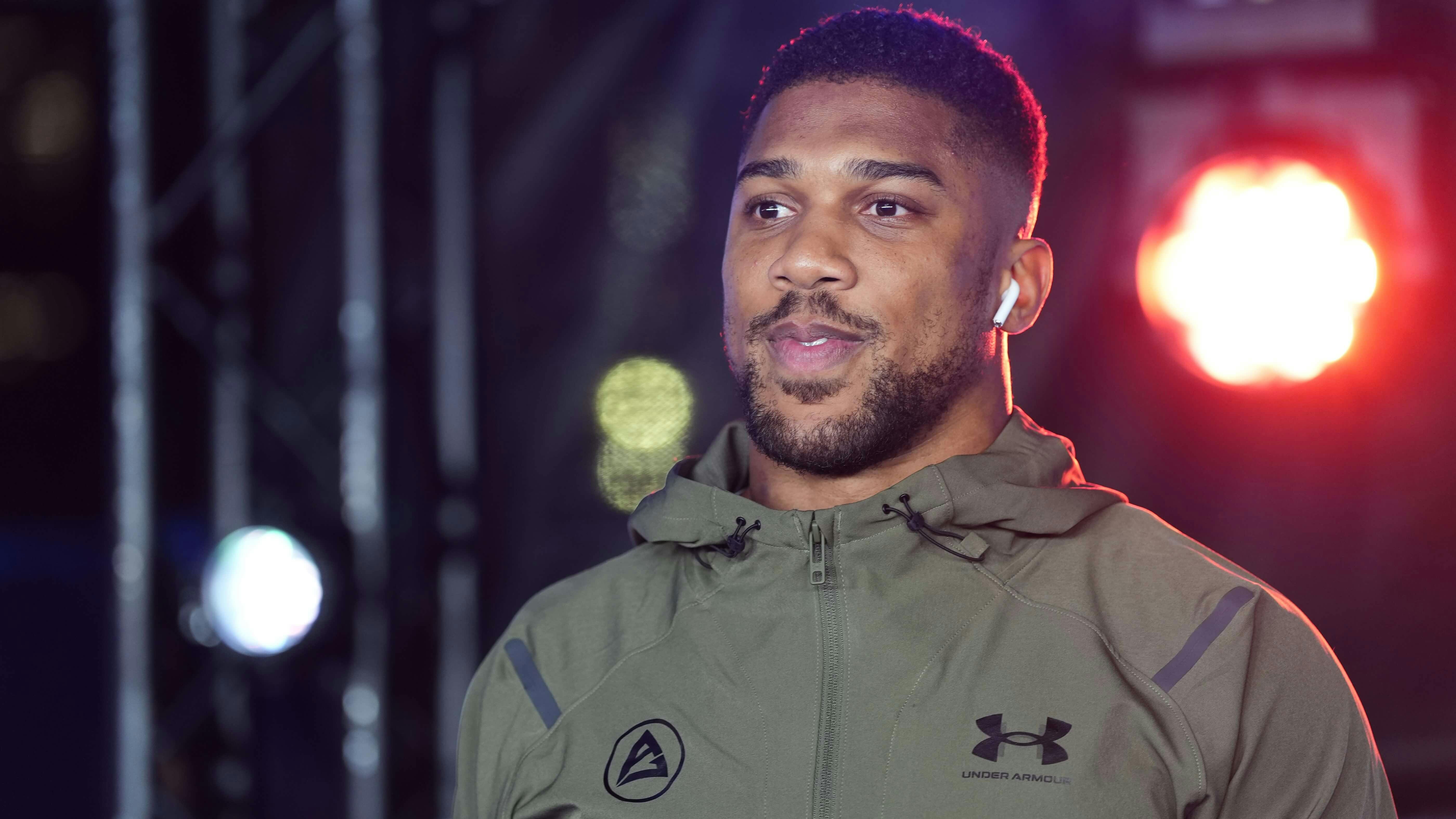 Anthony Joshua boxing