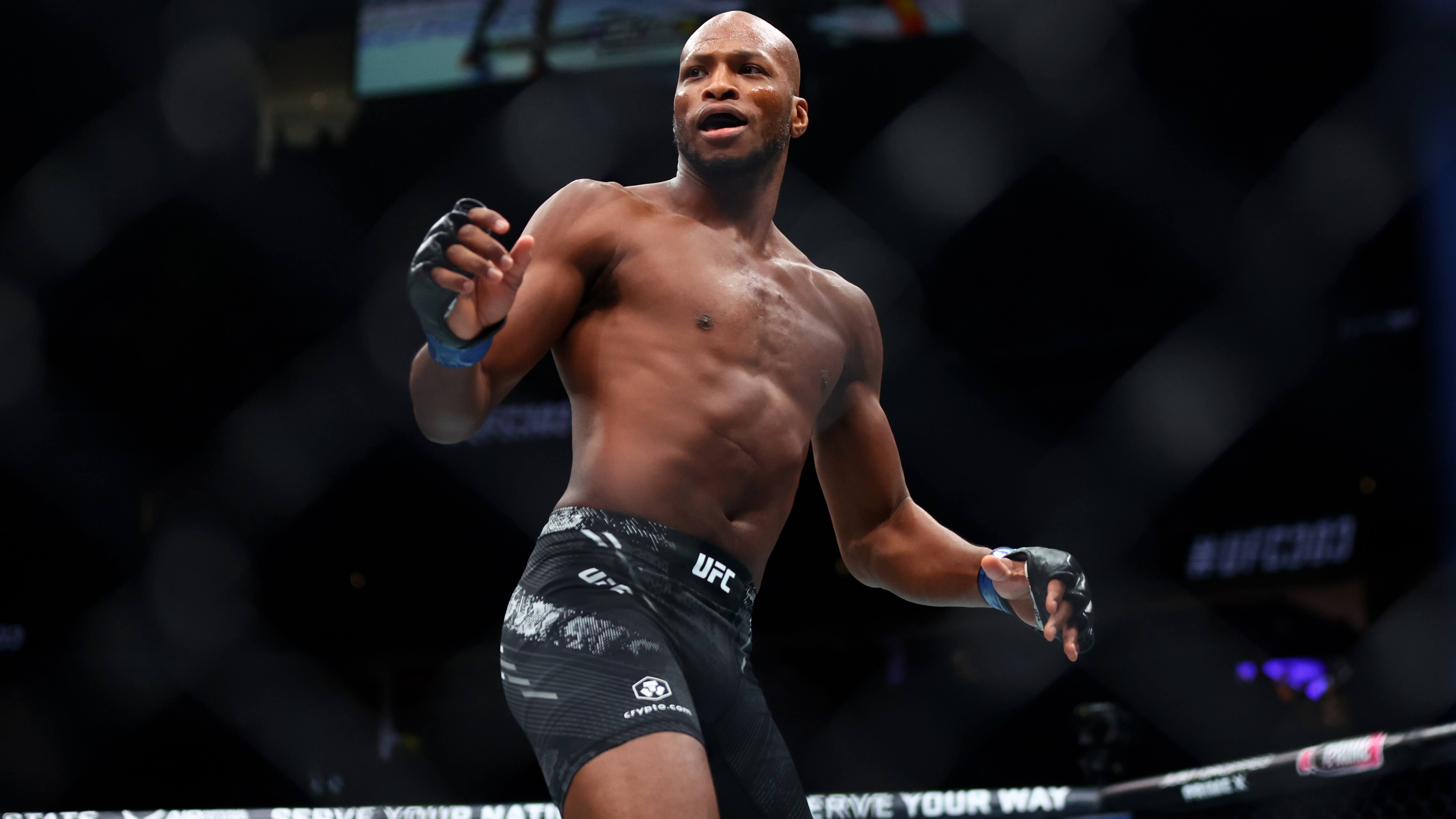 How To Bet - Michael Page vs Sam Patterson Predictions, Picks & Odds