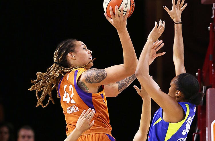 Brittney Griner Bonner Phoenix Mercury WNBA picks previews betting odds totals