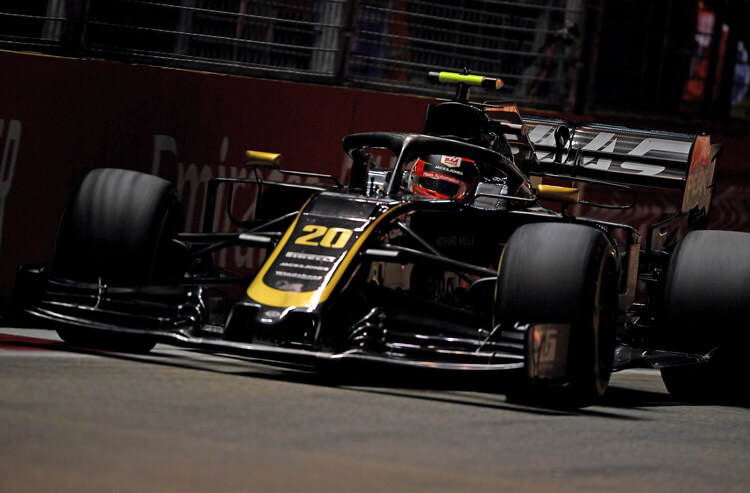 Kevin Magnussen wins fastest lap at the 2019 Singapore Grand Prix as a 1000/1 betting long shot.