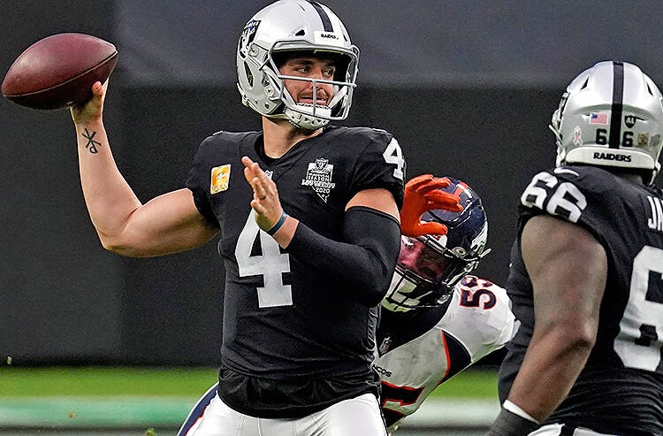 Las Vegas Raiders Derek Carr NFL