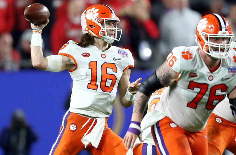 College Football Playoff championship action and odds moves: Constant LSU cash has book needing Clemson